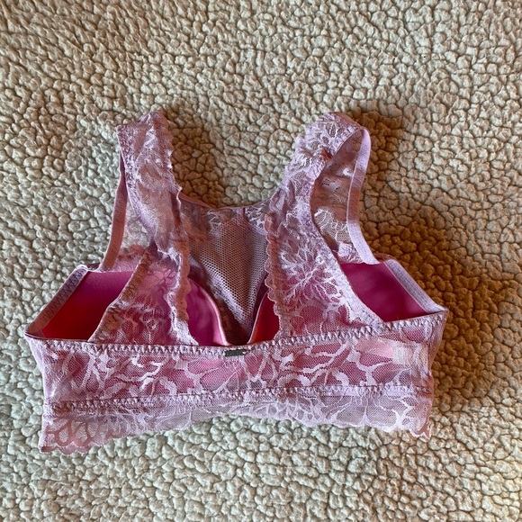 VS Pink Bralette - Picture 2 of 4